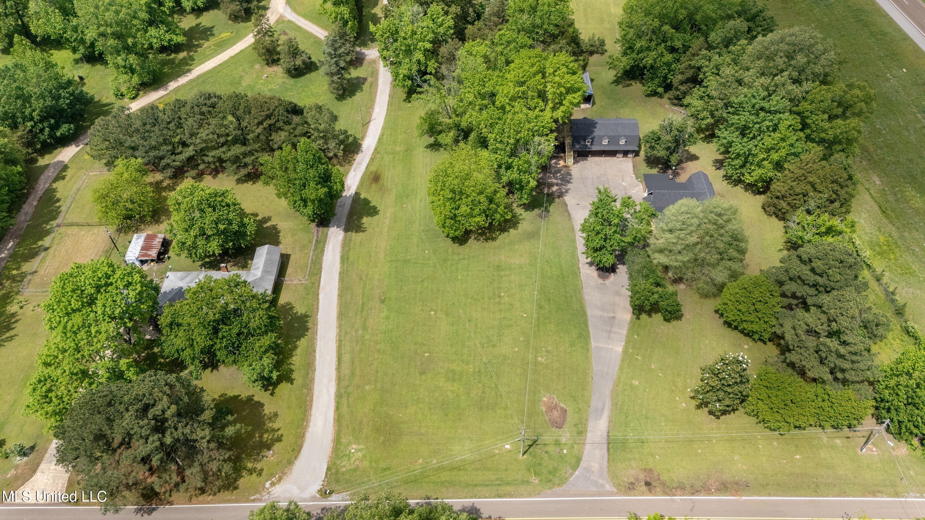 Douglas Rd, Hernando, Mississippi image 1