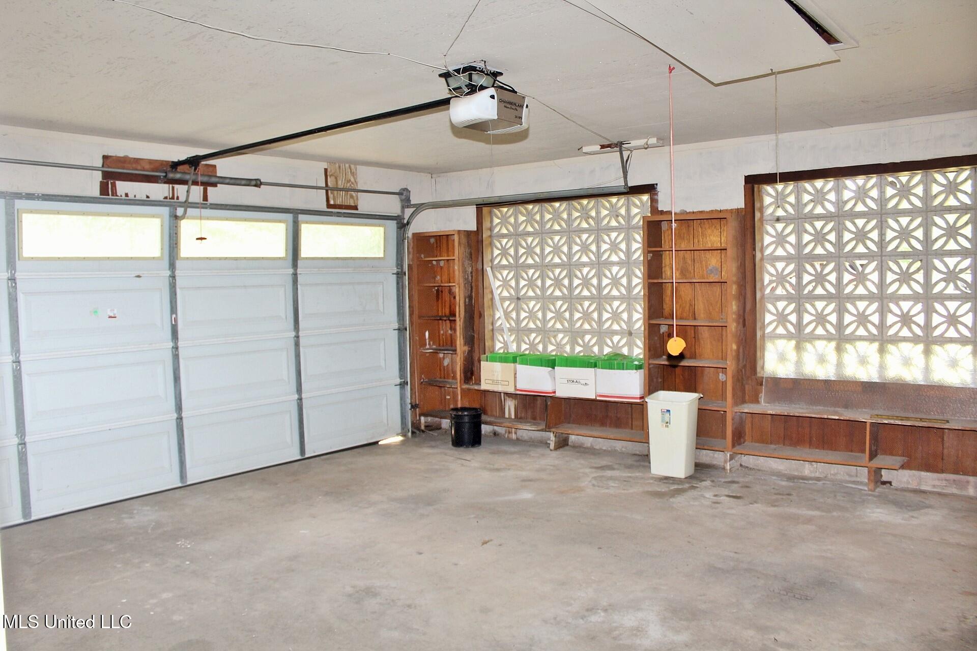 6908 Trehern Street, Moss Point, Mississippi image 25