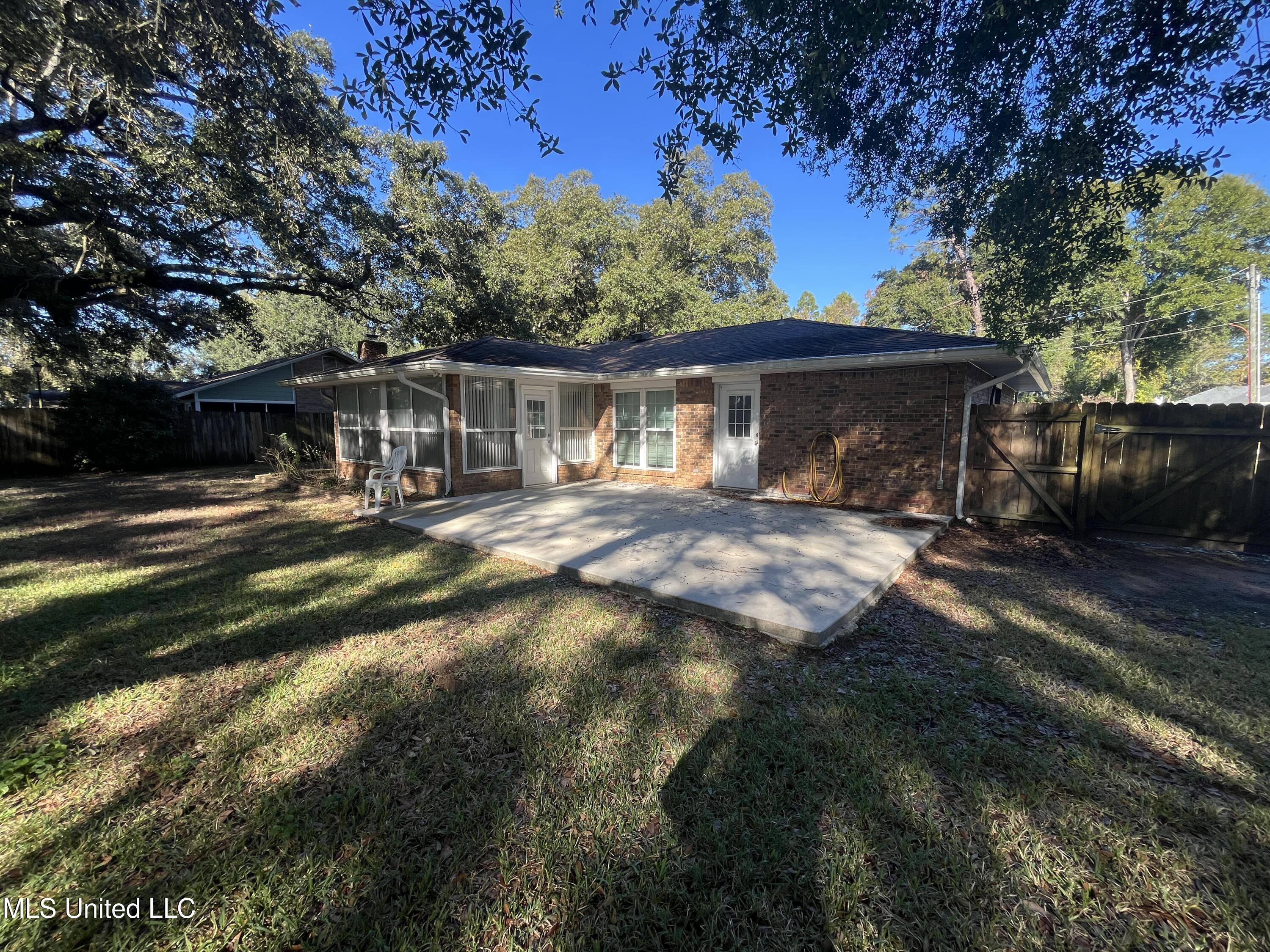 2424 Cotton Drive, Gulfport, Mississippi image 23