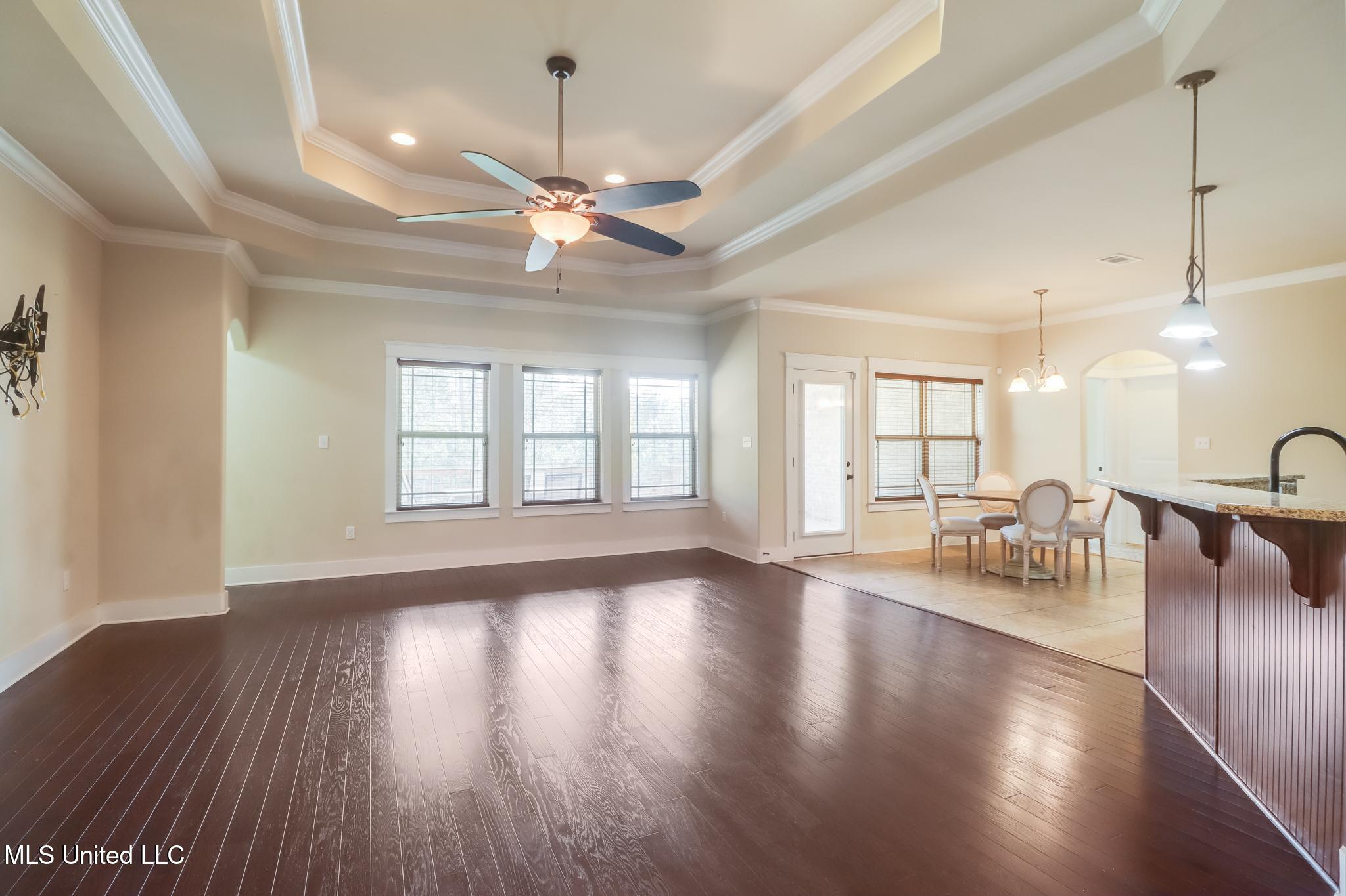 7808 Zachary Oaks Drive, Biloxi, Mississippi image 15