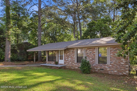 Homes For Sale - 815 Mamie Drive<br/> Mendenhall, MS 39114