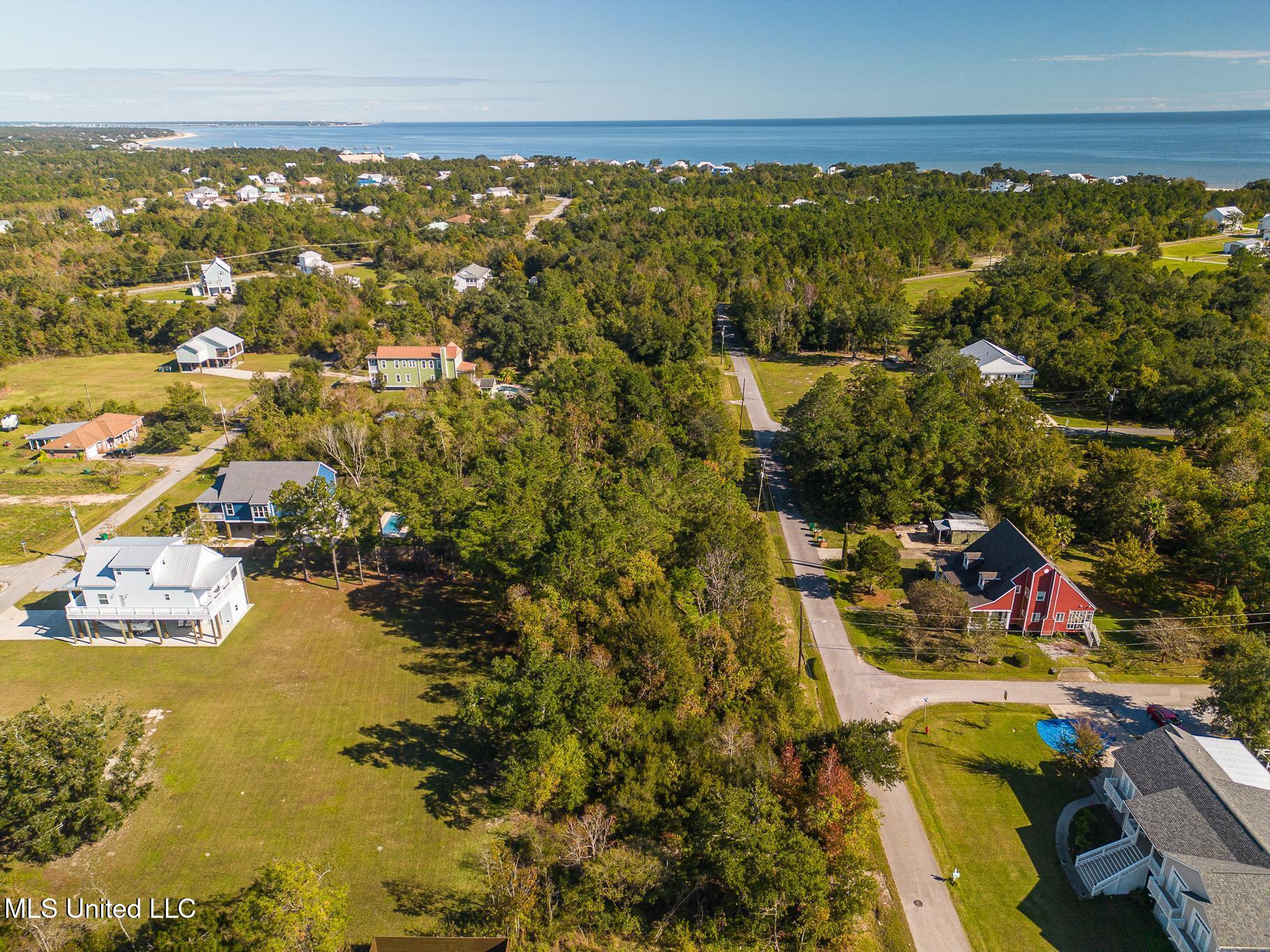 206 Piney Ridge Road, Waveland, Mississippi image 7