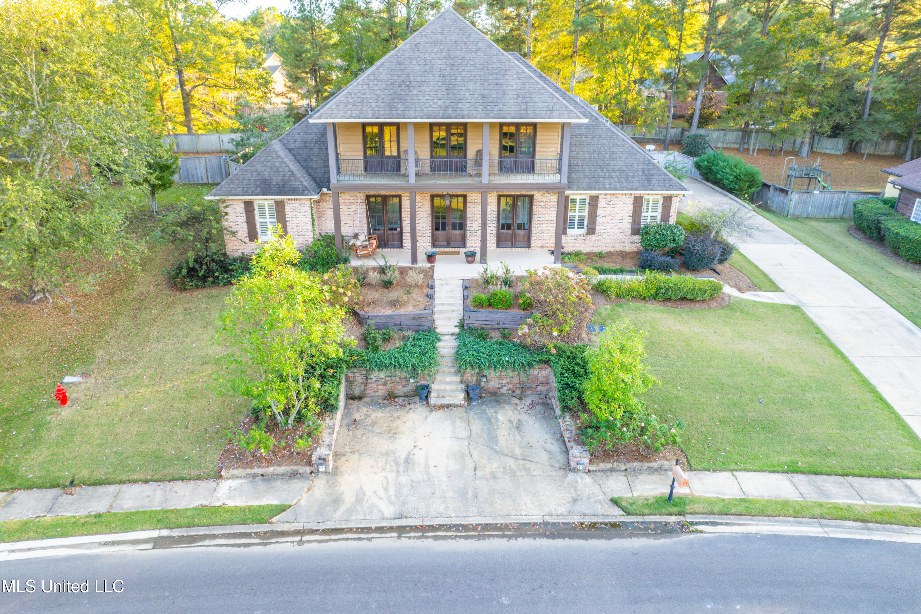 225 Lake Circle, Madison, Mississippi image 42