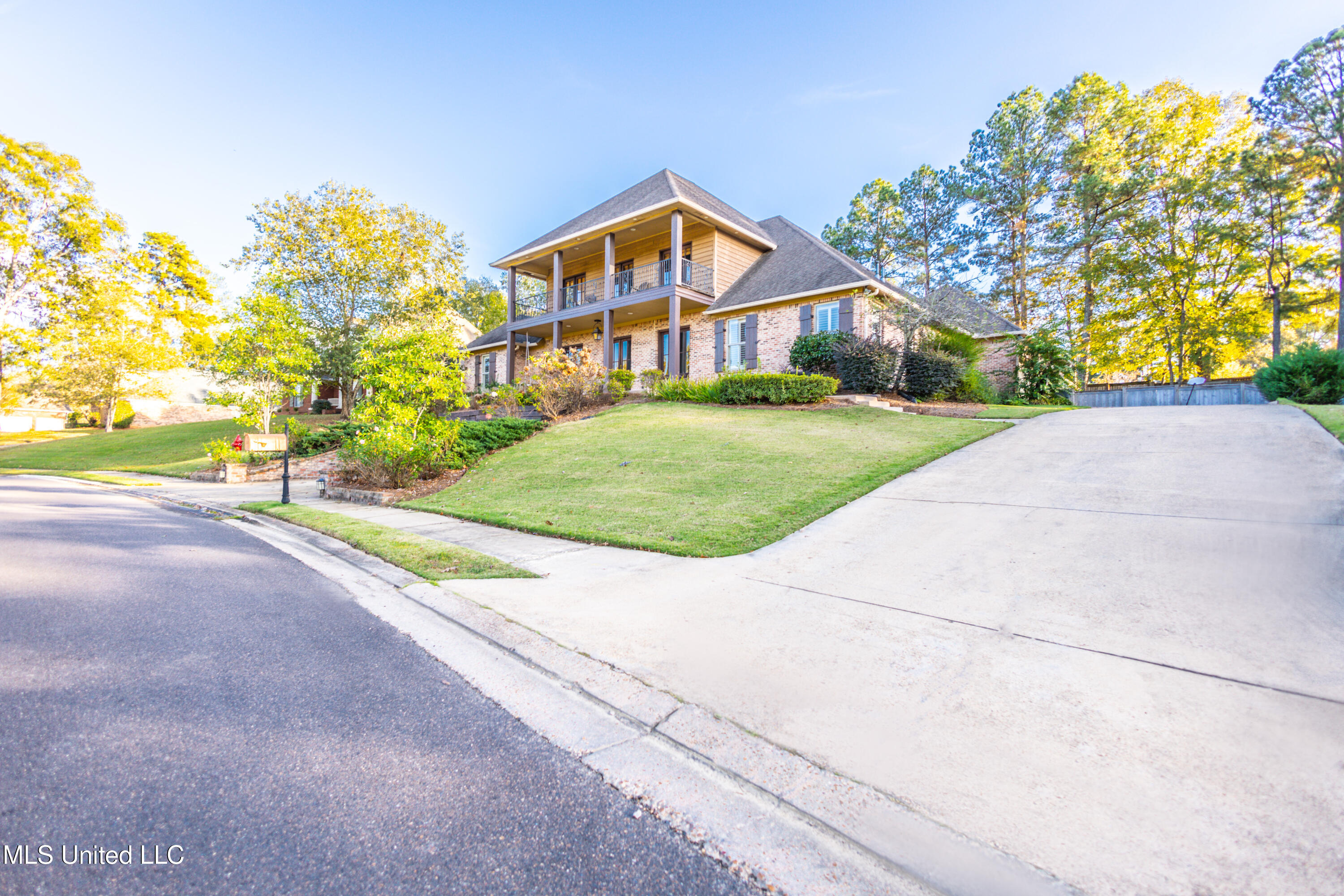 225 Lake Circle, Madison, Mississippi image 45