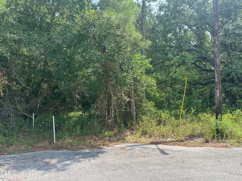 Vacant Land For Sale - King Circle<br/> Harrison County, Pass Christian, MS 39571