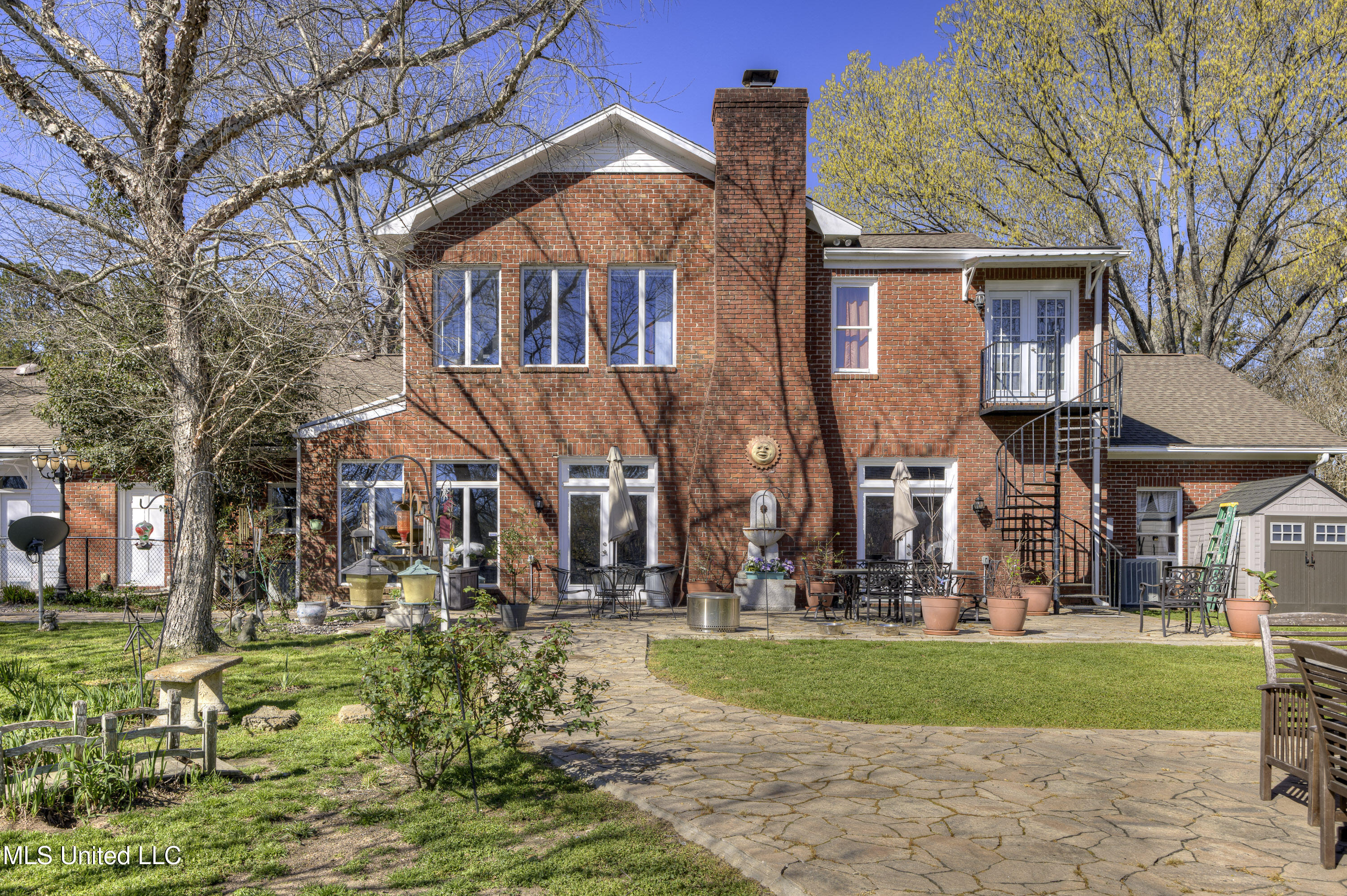 203 Henry Road, Vicksburg, Mississippi image 4