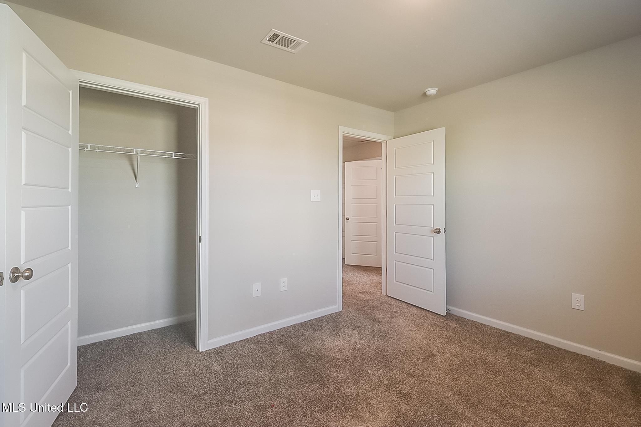 2000 Carondelet Street, Ocean Springs, Mississippi image 15
