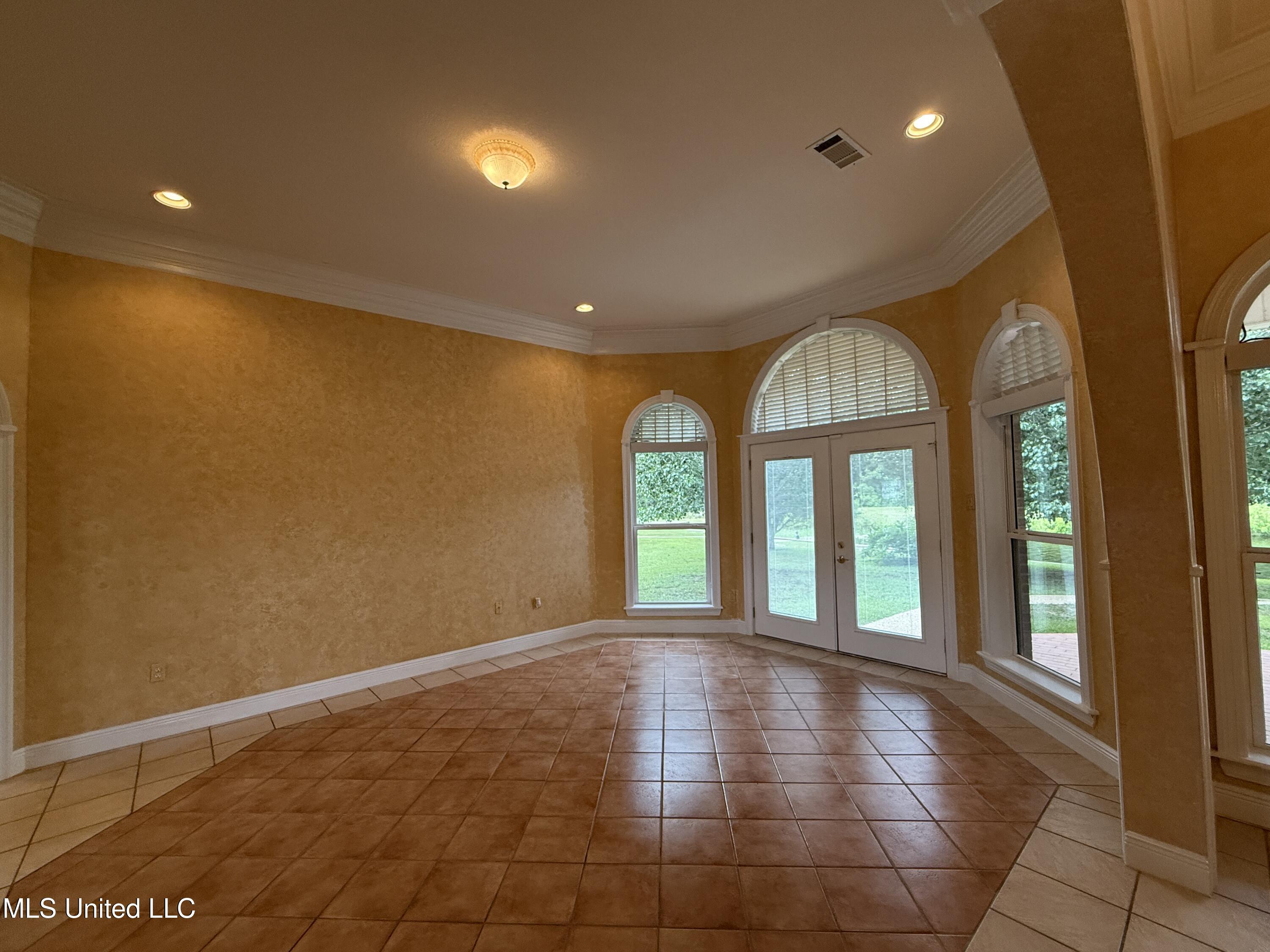 18065 Carson Court, Saucier, Mississippi image 8