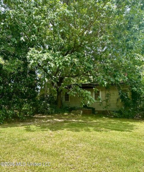 Vacant Land For Sale - 3311 Campbell Drive<br/> Forrest County, Hattiesburg, MS 39401