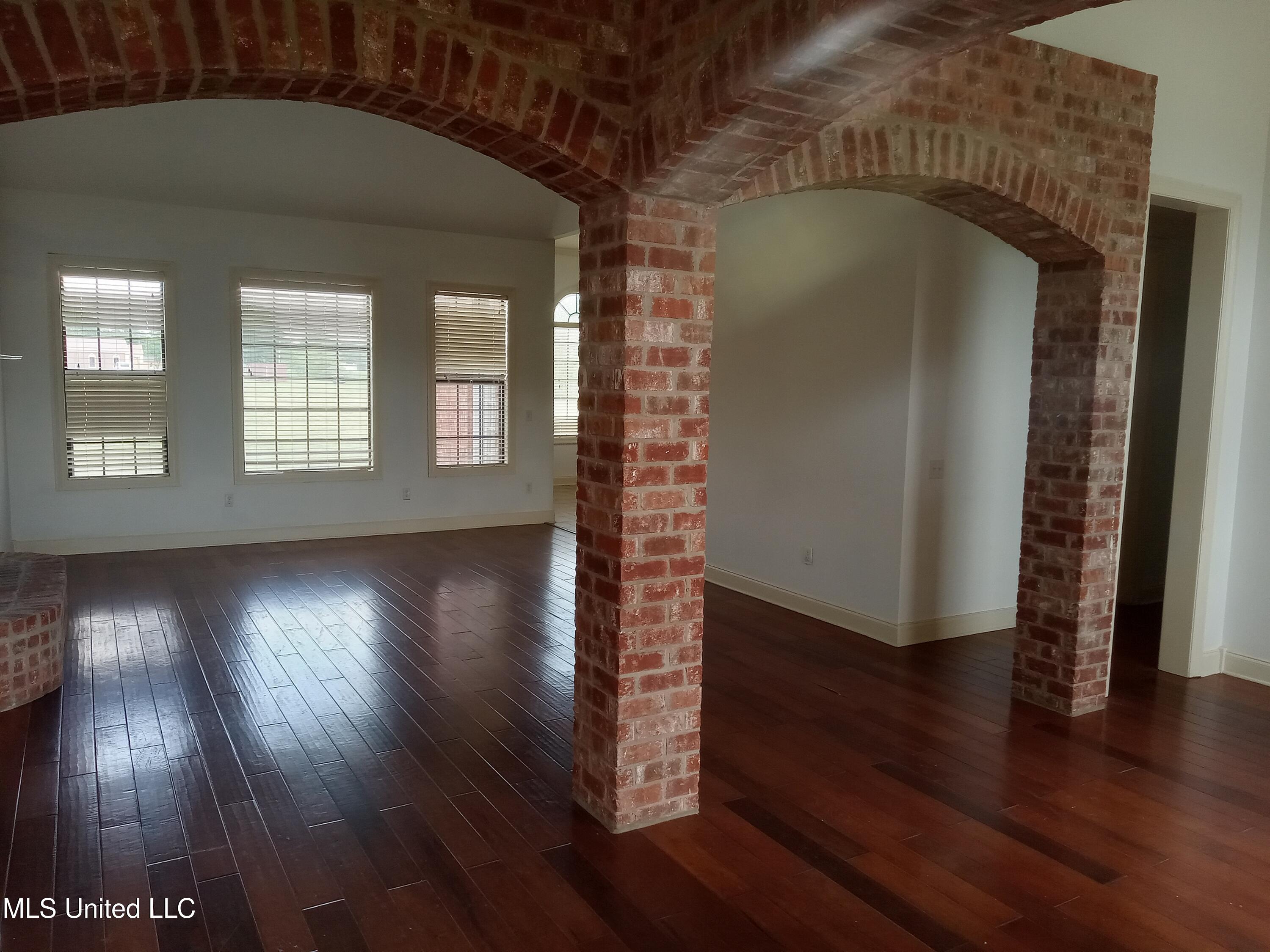 38 3rd Street, Cleveland, Mississippi image 13