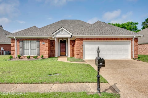 Homes For Sale - 219 Garden Drive<br/> Brandon, MS 39042