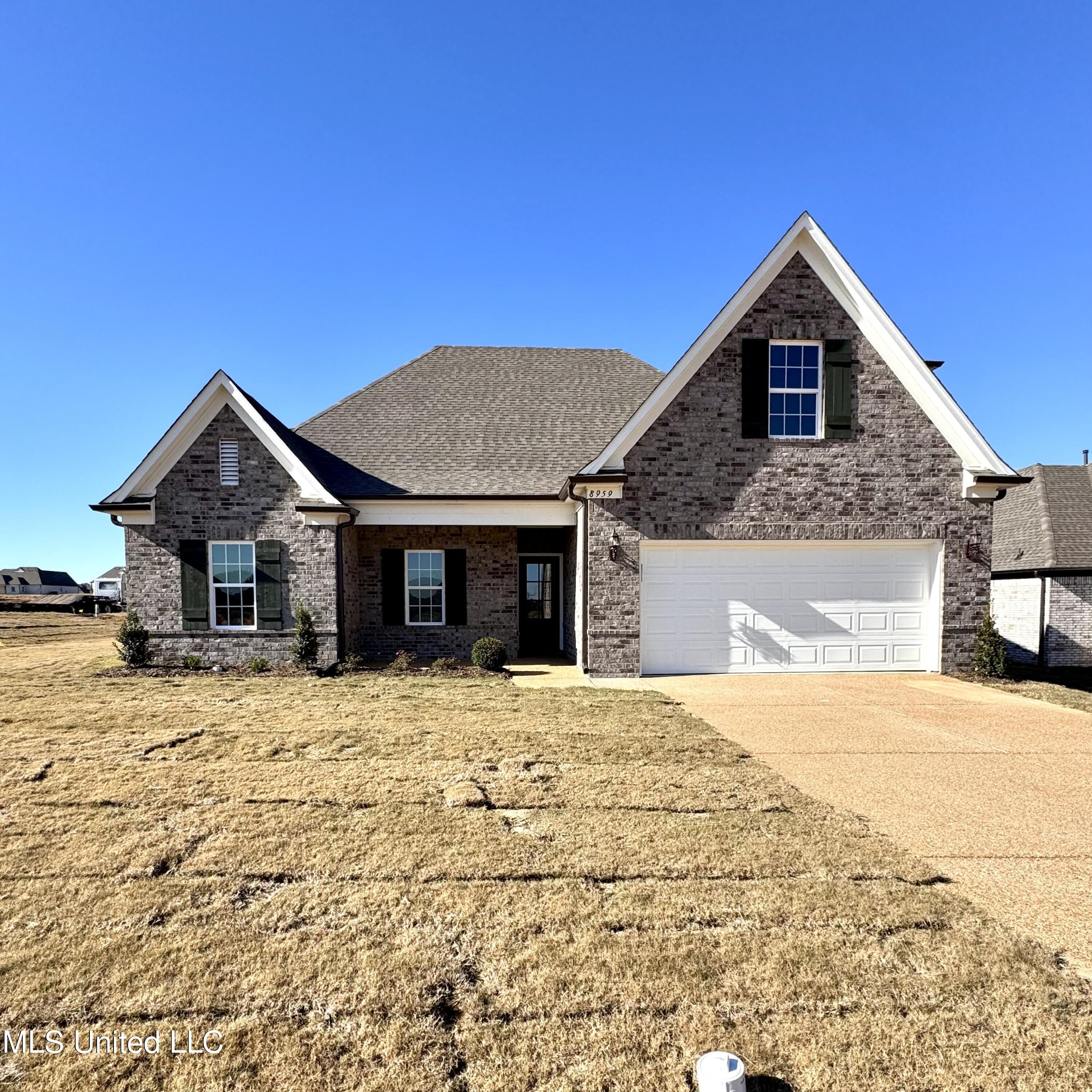 8959 Acorn Lane, Southaven, Mississippi image 3