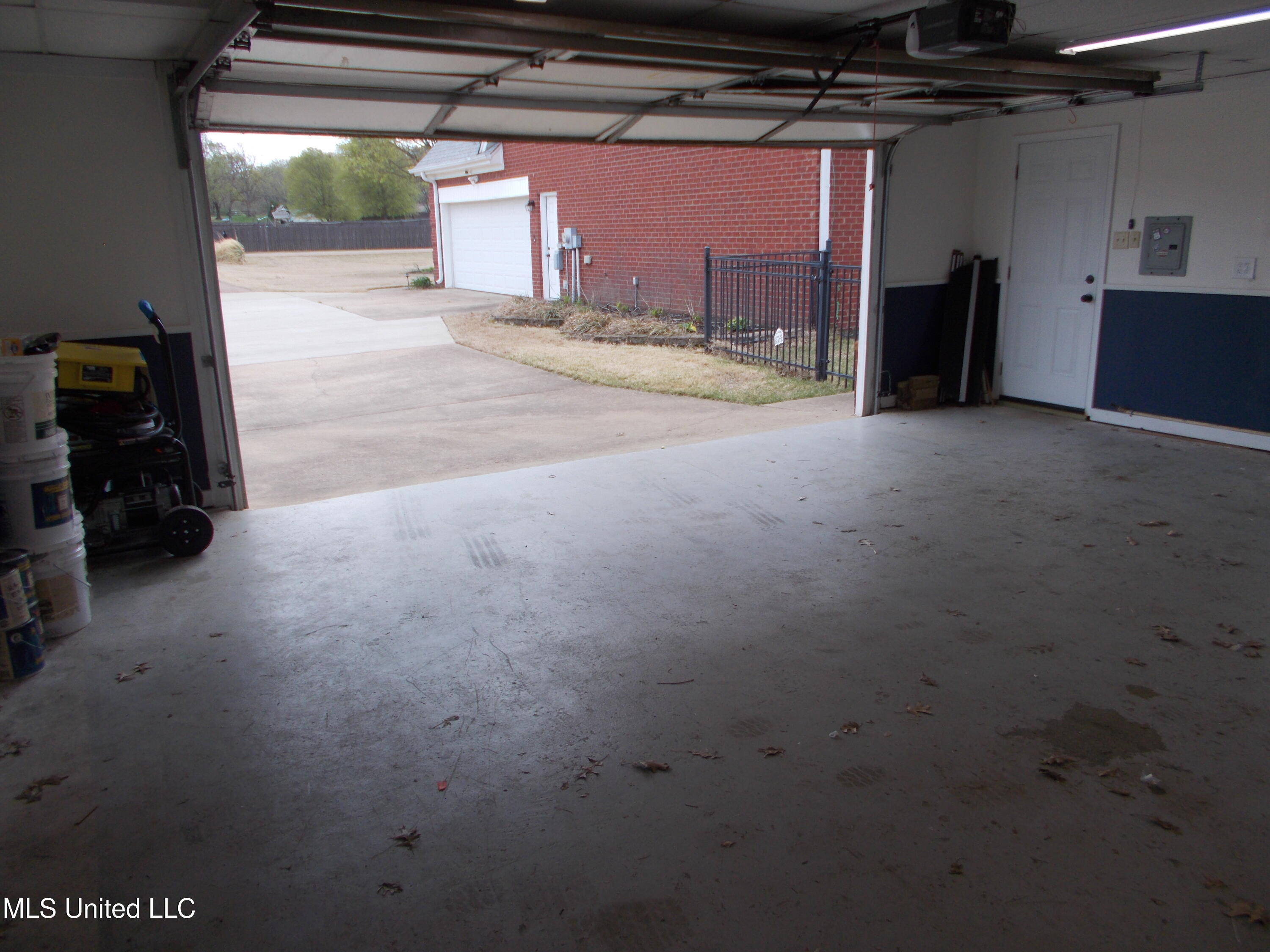 1923 W Lamar Place, Hernando, Mississippi image 45