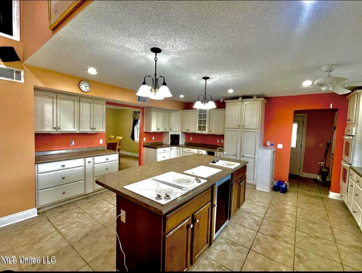 1517 Oak Leaf Circle, Gautier, Mississippi image 30