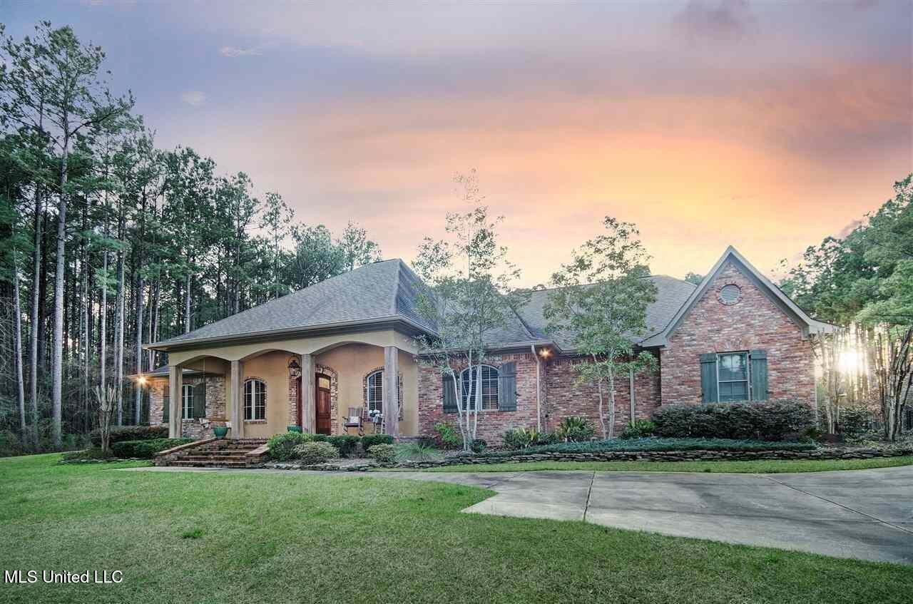 512 Durrango Drive, Brandon, Mississippi image 2