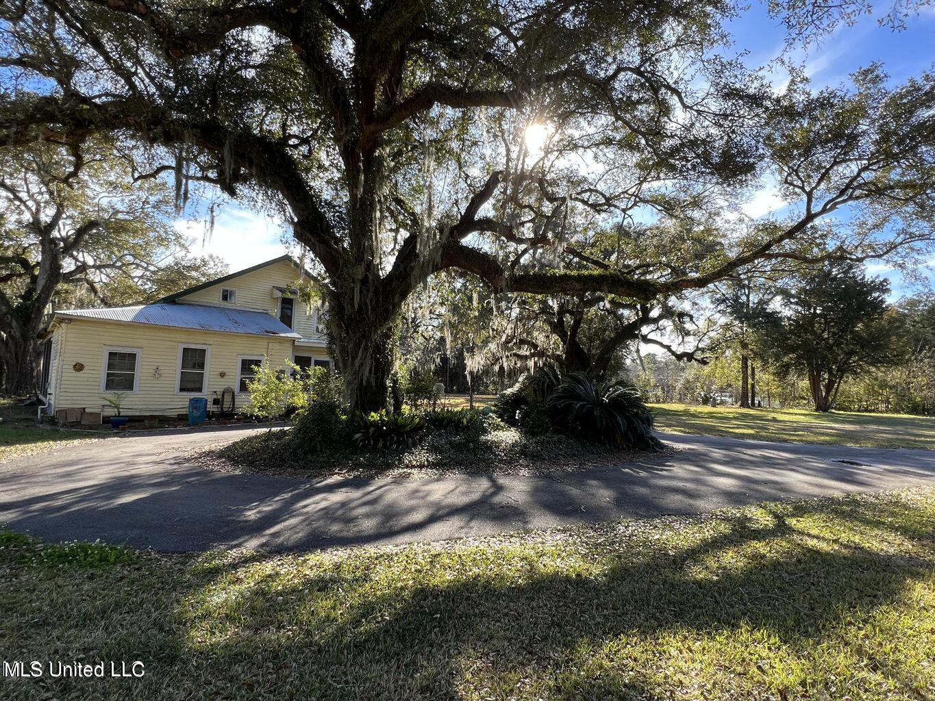 3608 Knapp Road, Ocean Springs, Mississippi image 3