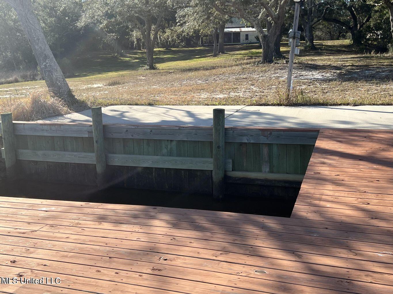 3608 Knapp Road, Ocean Springs, Mississippi image 9