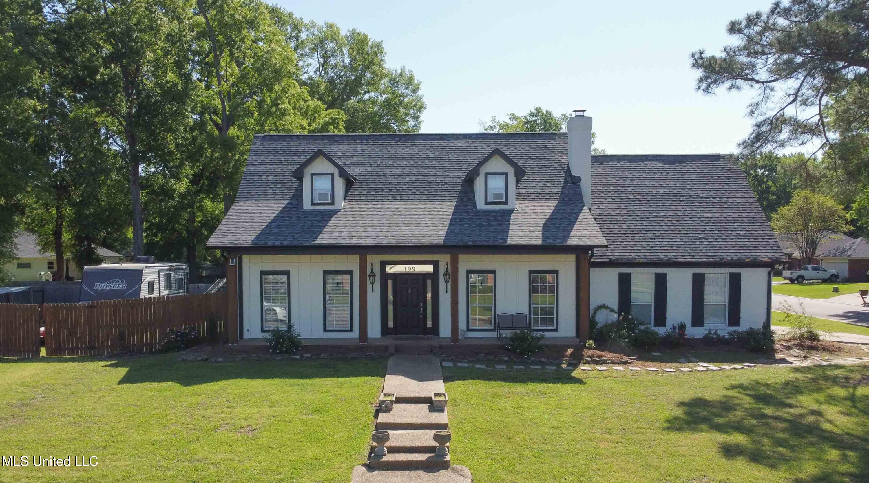 199 Mandarin Drive, Brandon, Mississippi image 1