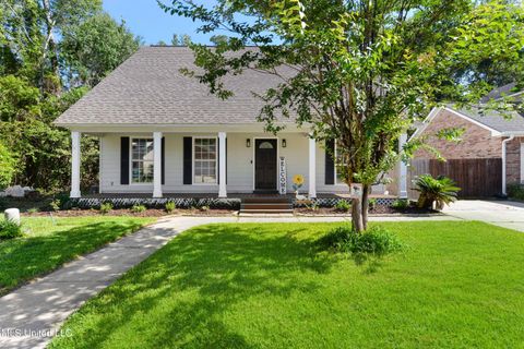 Single Family Residence in Gulfport MS 116 Canal Street.jpg