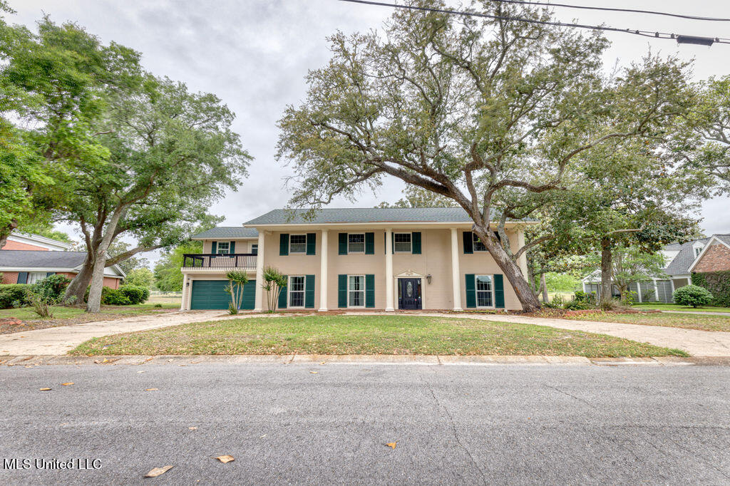 8 Mockingbird Lane, Gulfport, Mississippi image 5