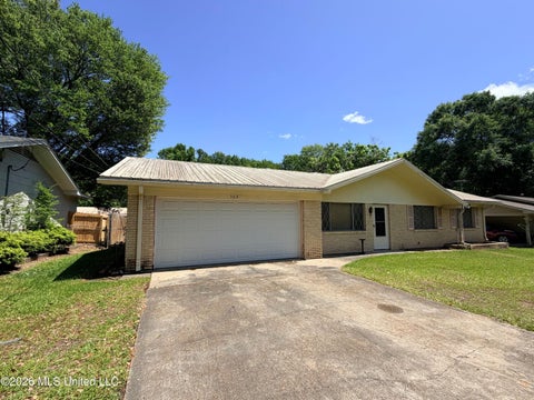 Homes For Sale - 568 Dryden Avenue<br/> Hinds County, Jackson, MS 39209