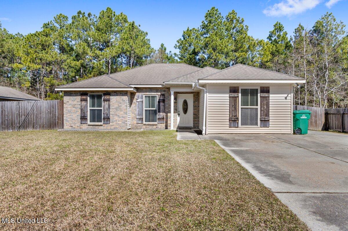 628 Edna Street, Waveland, Mississippi image 1
