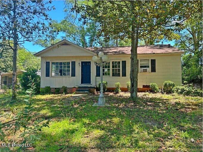 117 SE 5th Avenue, Magee, Mississippi image 1