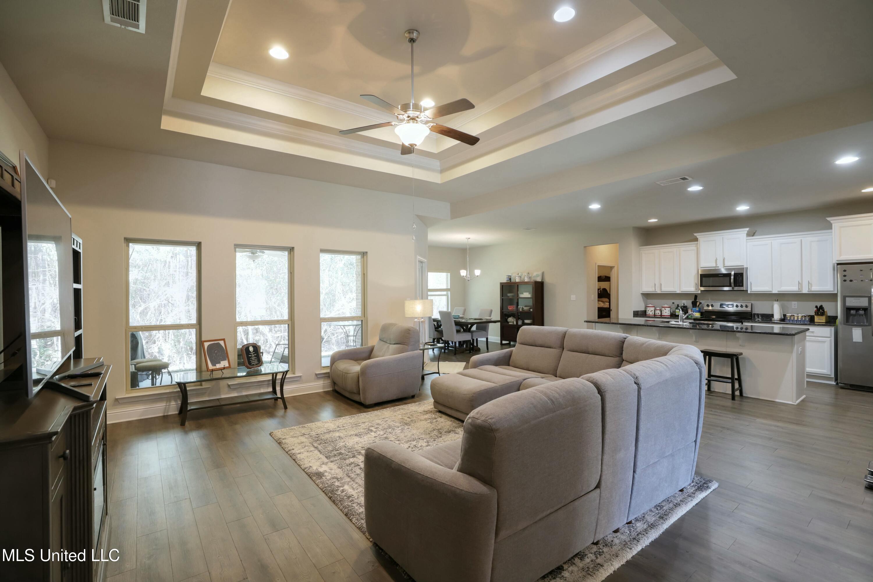 8524 Poplar Trail, Biloxi, Mississippi image 9