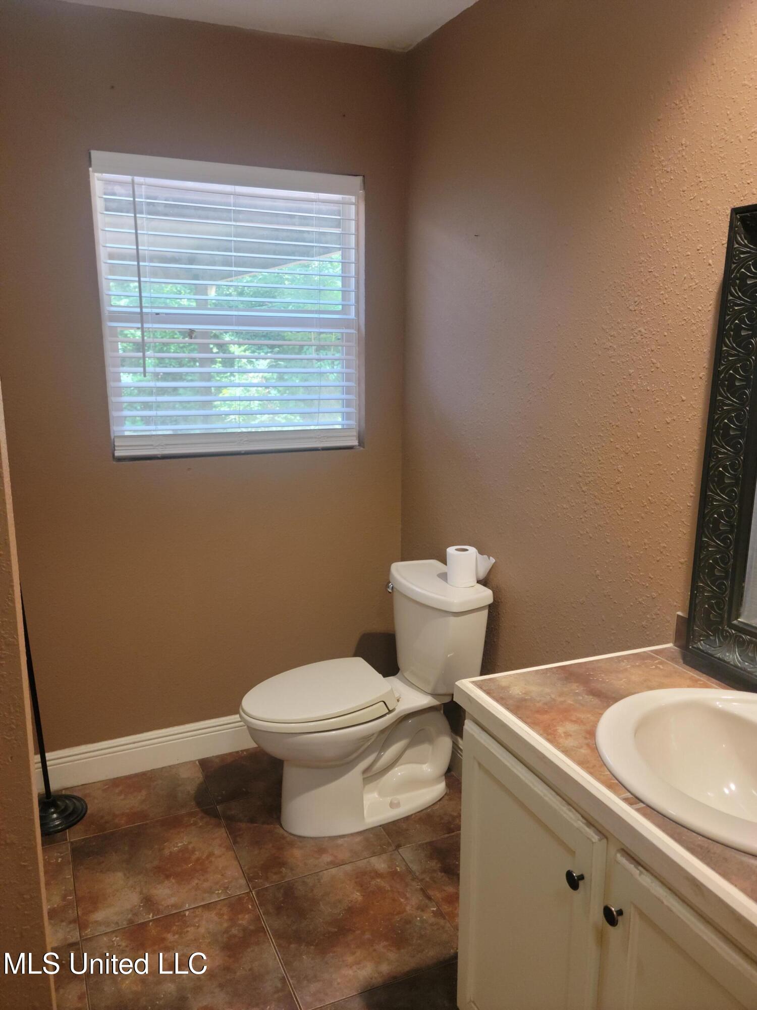 54 Pinewood Drive, Petal, Mississippi image 34