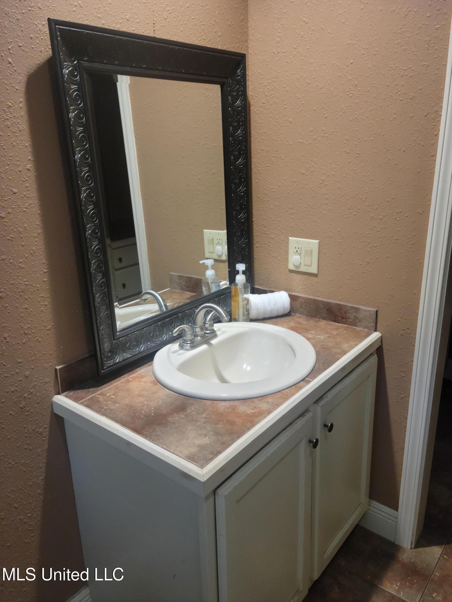 54 Pinewood Drive, Petal, Mississippi image 31
