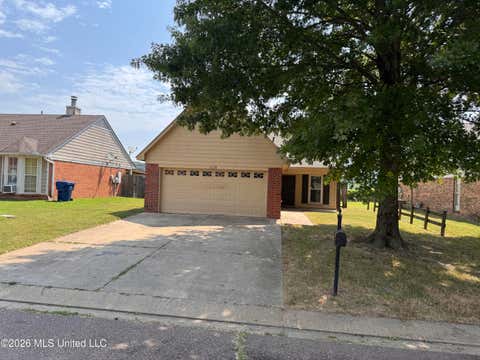 Homes For Rent - 5628 Kaitlyn Drive<br/> Walls, MS 38680