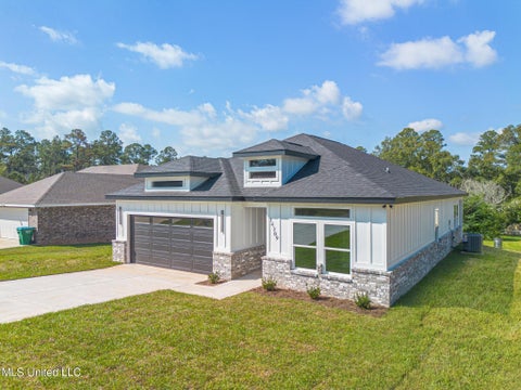 Homes For Sale - 14309 4th Avenue<br/> Gulfport, MS 39503