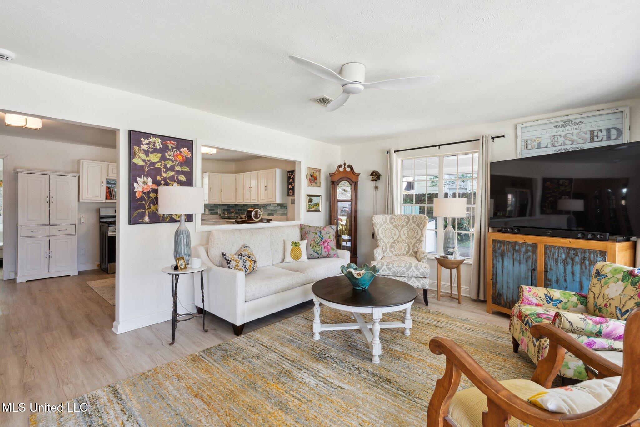 110 Oak Gardens Avenue, Long Beach, Mississippi image 6
