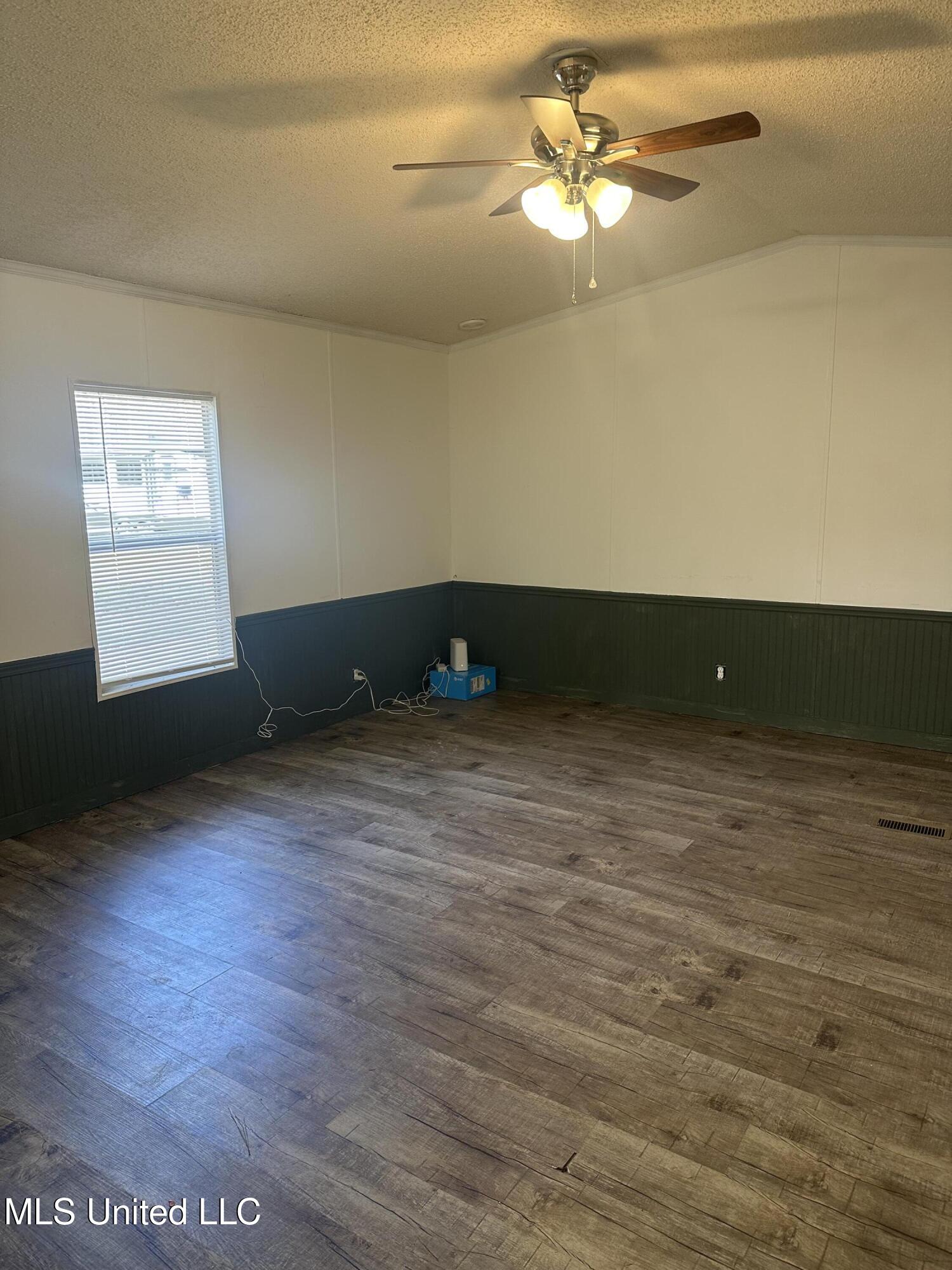 336 Evening Shade Drive, Gore Springs, Mississippi image 12