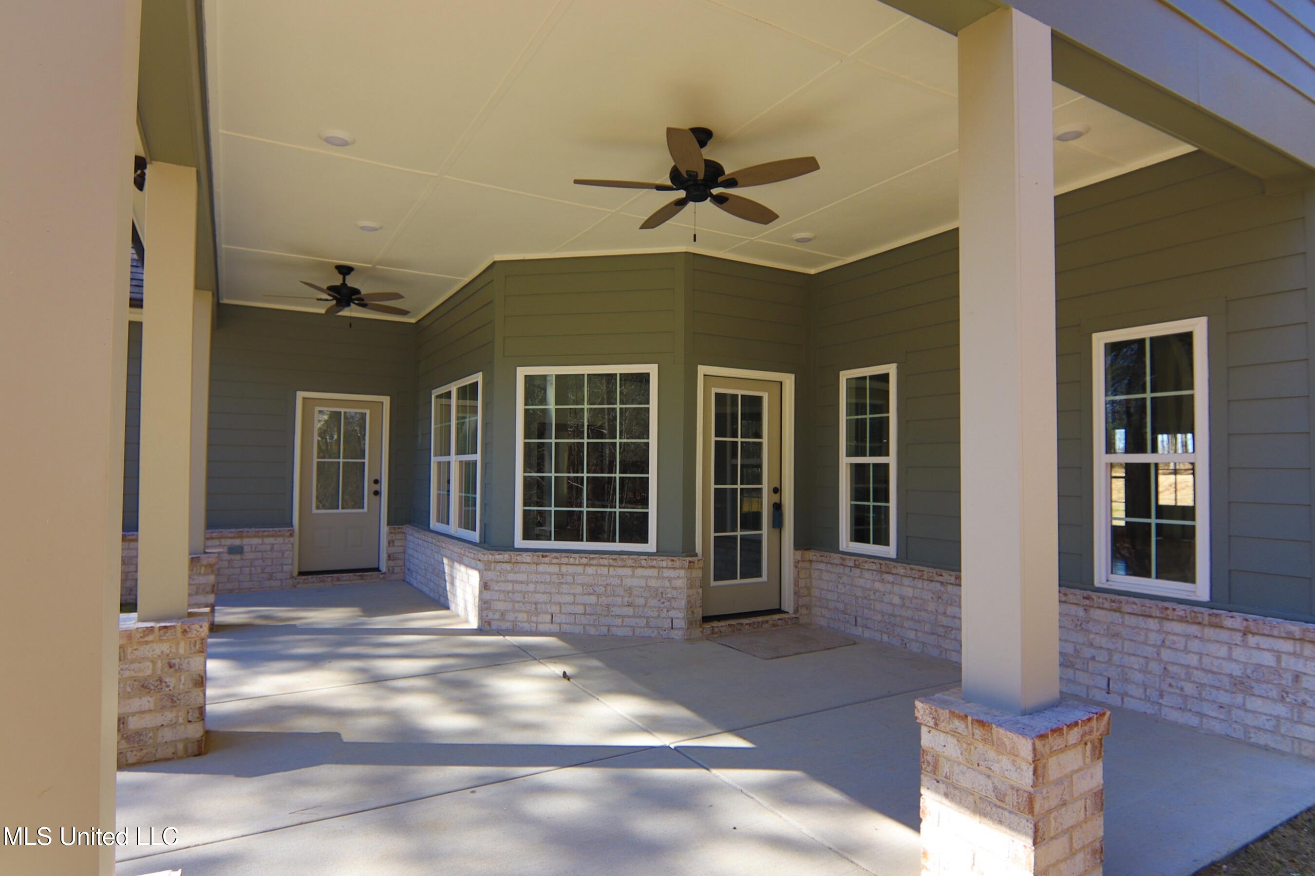 11583 Brownsferry Road, Sarah, Mississippi image 3