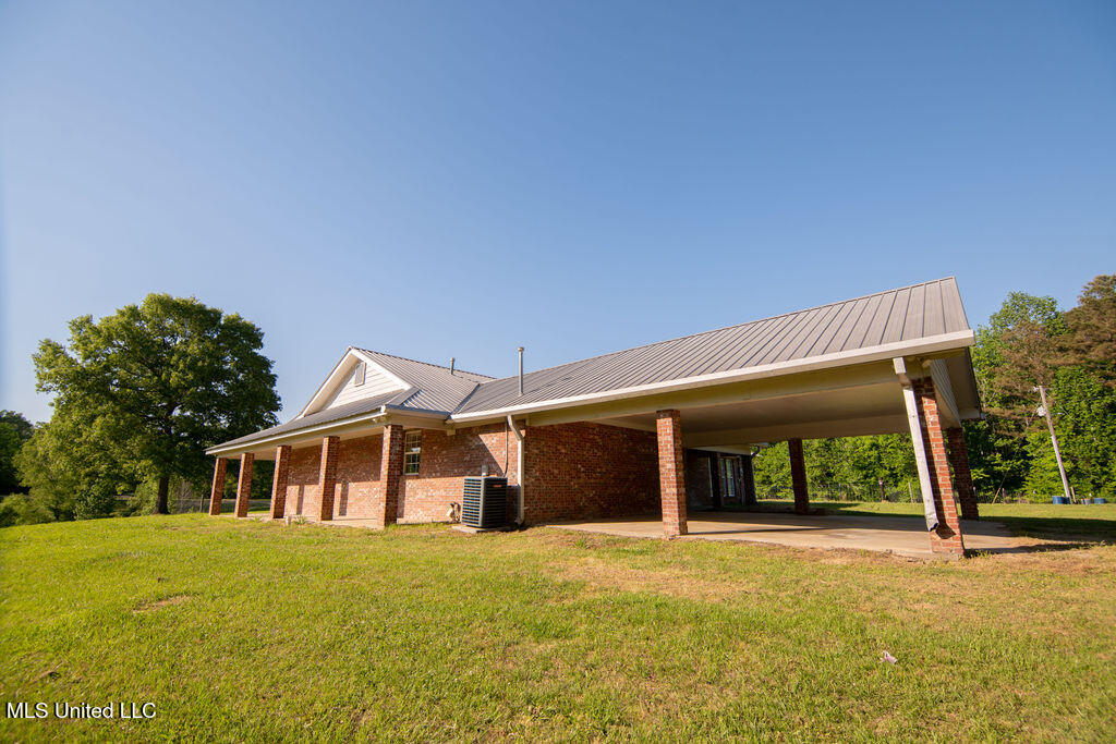 290 Abigail Lane, Bentonia, Mississippi image 3