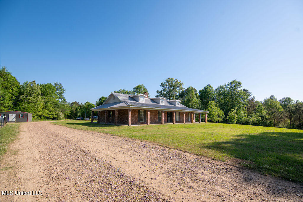 290 Abigail Lane, Bentonia, Mississippi image 2