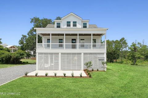 Single Family Residence in Pass Christian MS 225 Magnolia Avenue.jpg