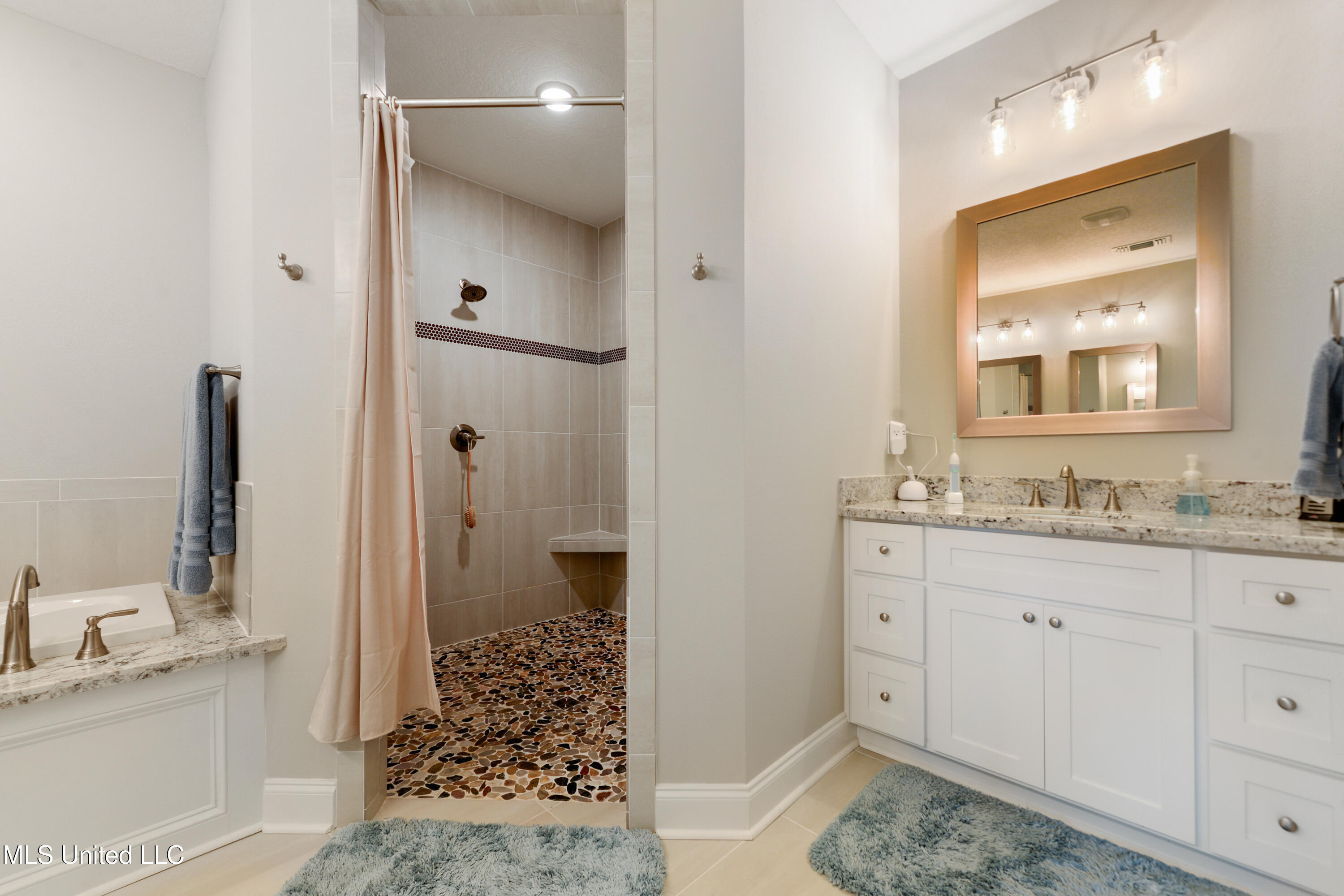 16872 W Landon Green Circle, Gulfport, Mississippi image 20