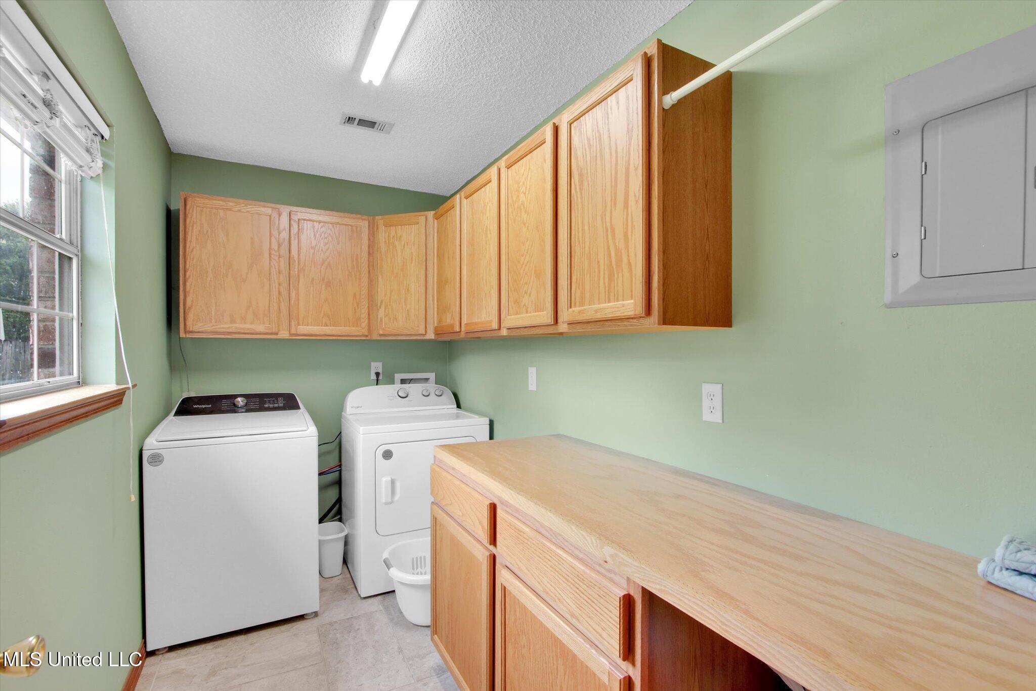 8809 Old Walnut Road, Ocean Springs, Mississippi image 16