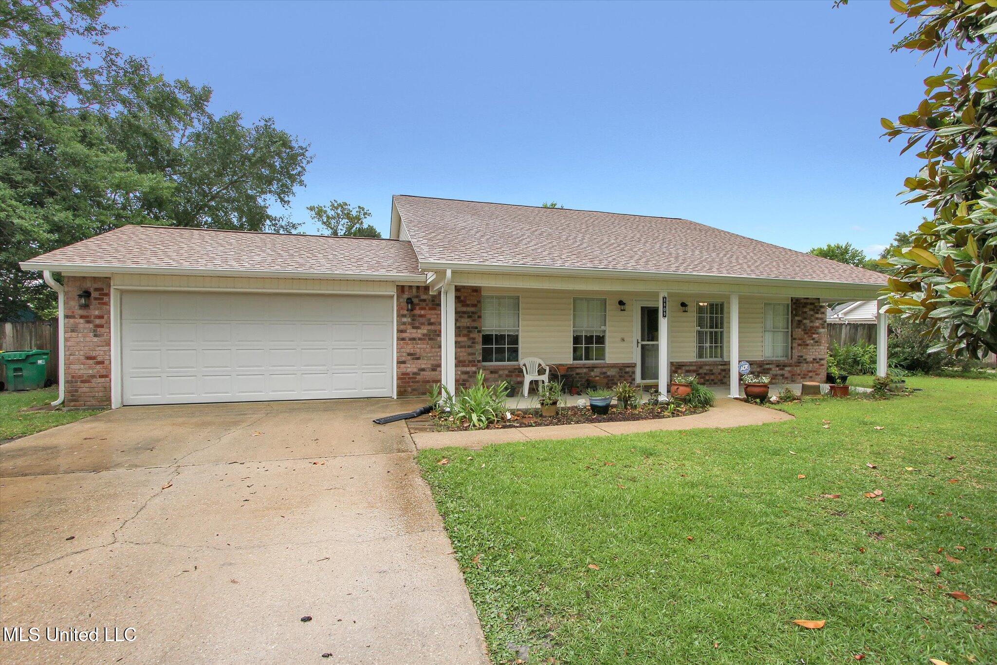 8809 Old Walnut Road, Ocean Springs, Mississippi image 3