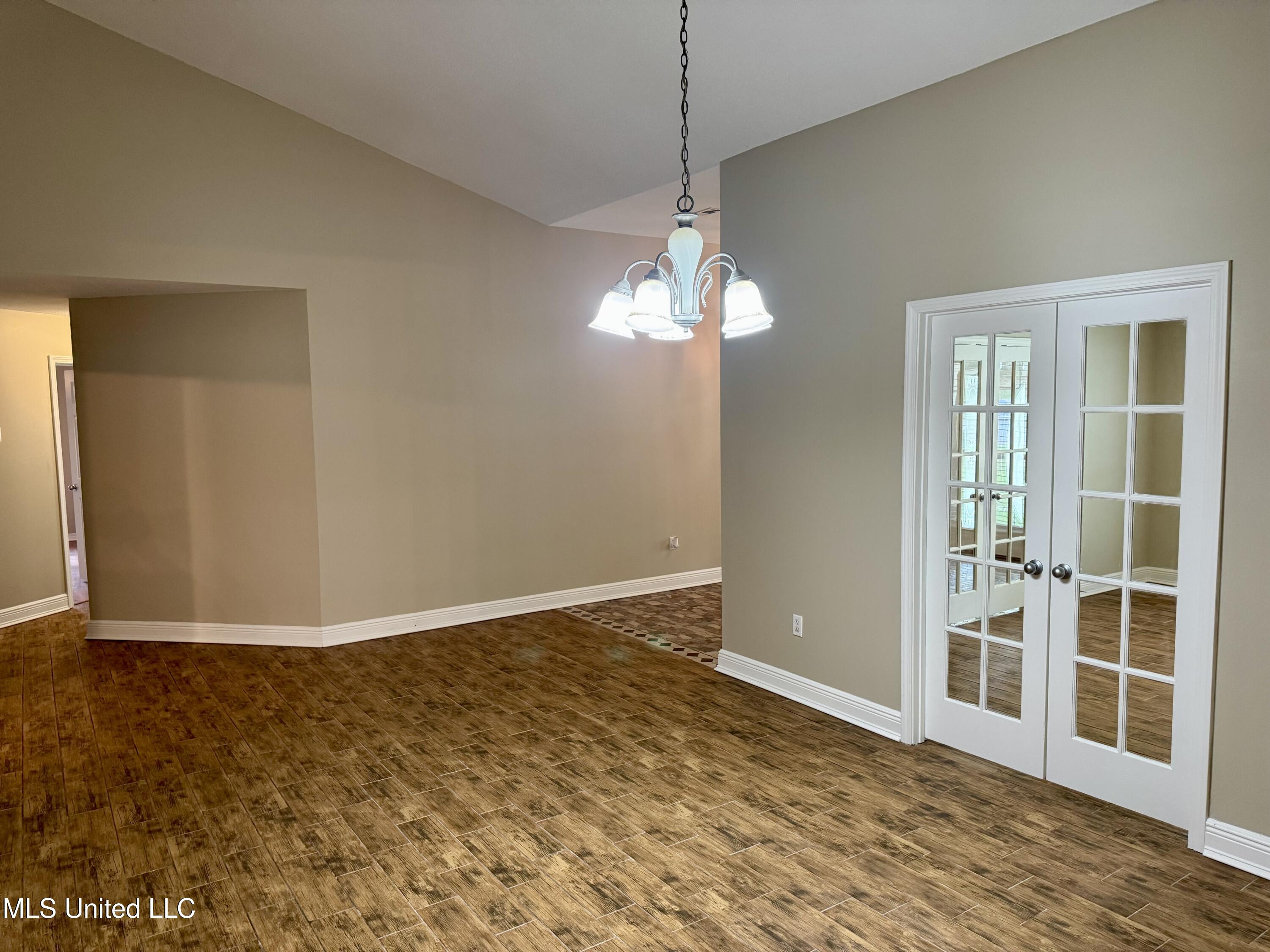 9933 Kahana Street, Diamondhead, Mississippi image 7