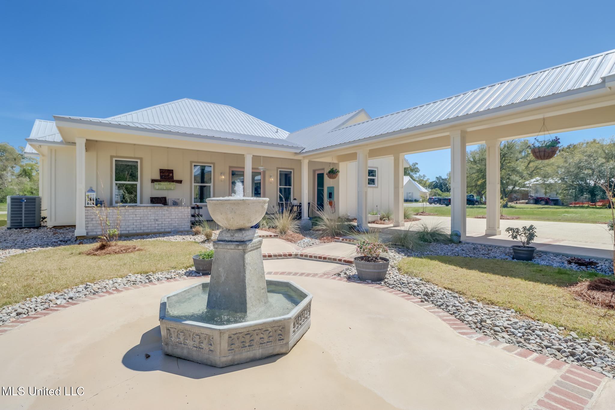 122 Seaside Oaks Drive, Pass Christian, Mississippi image 30