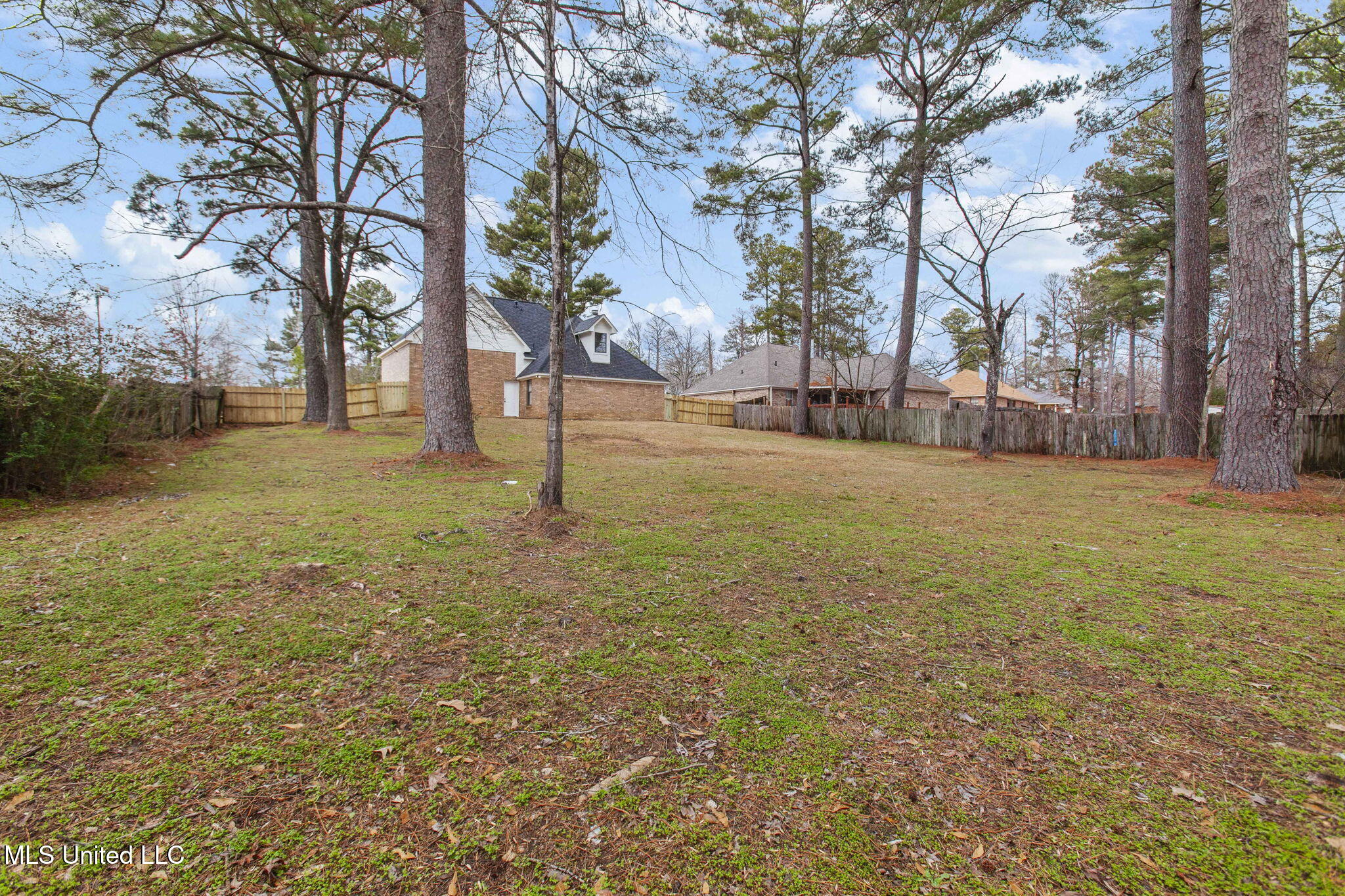 228 Lake Dockery Drive, Byram, Mississippi image 39