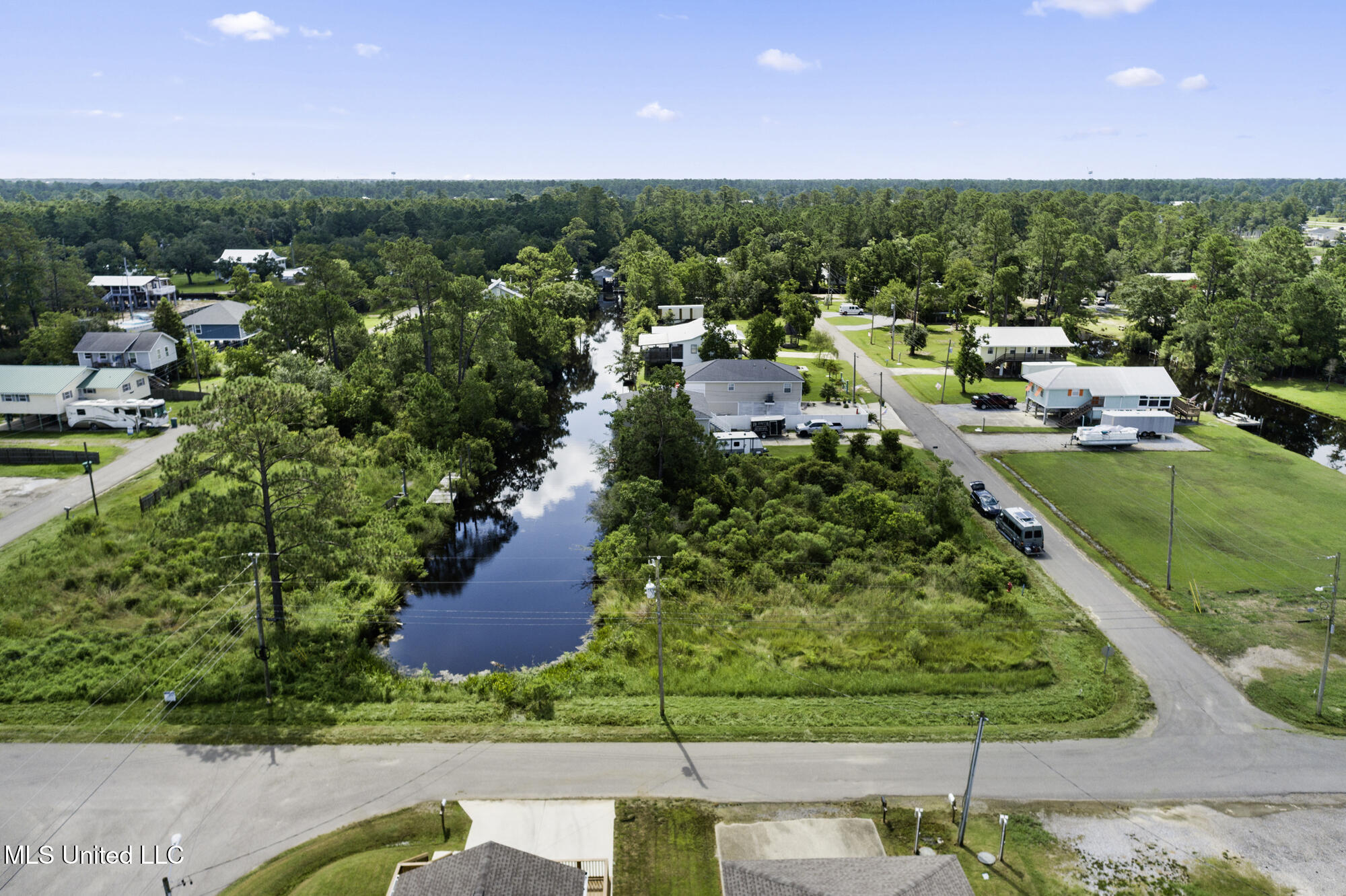 Florida Street, Bay Saint Louis, Mississippi image 3
