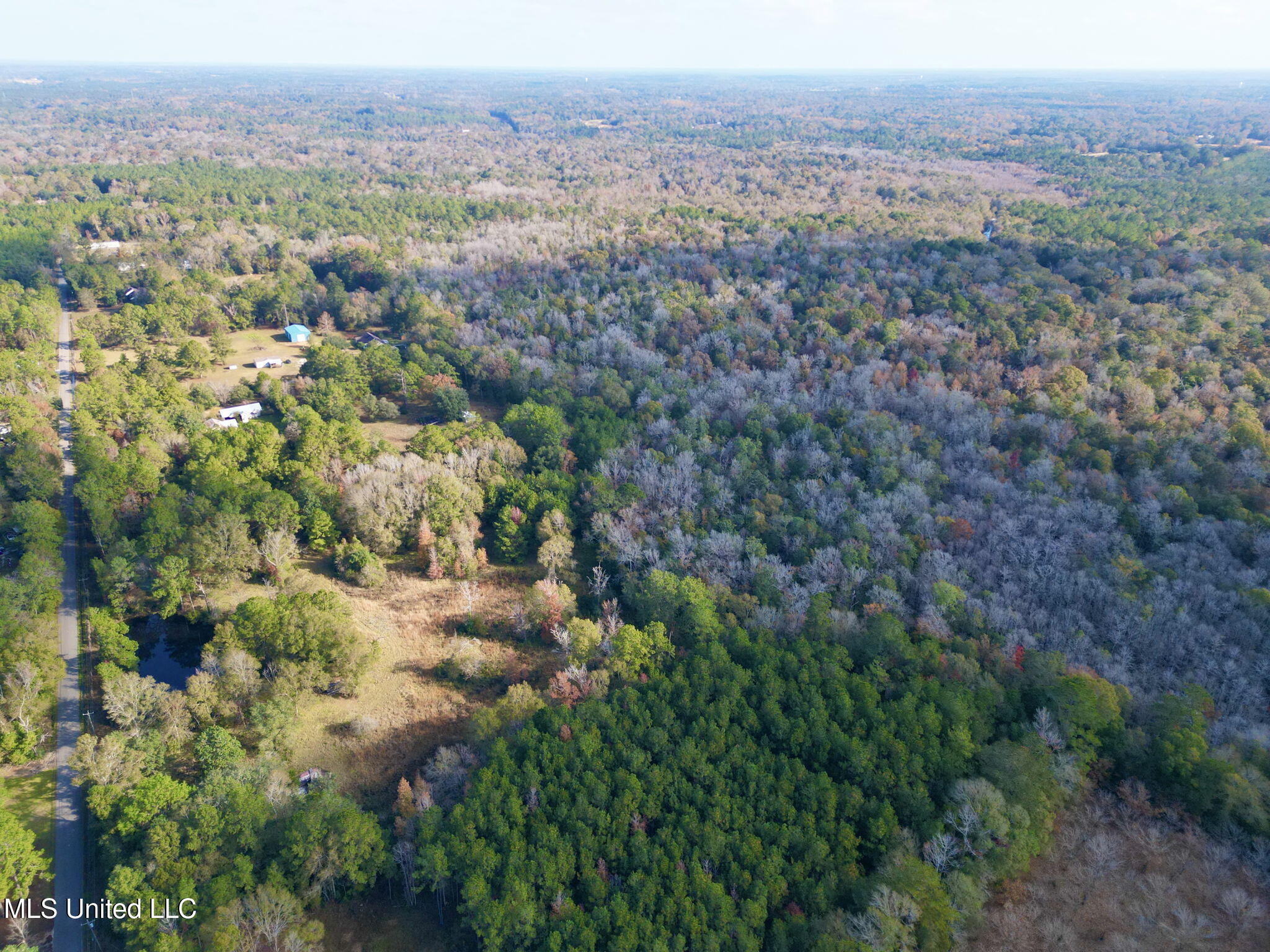 Nhn Inside Road, Picayune, Mississippi image 8