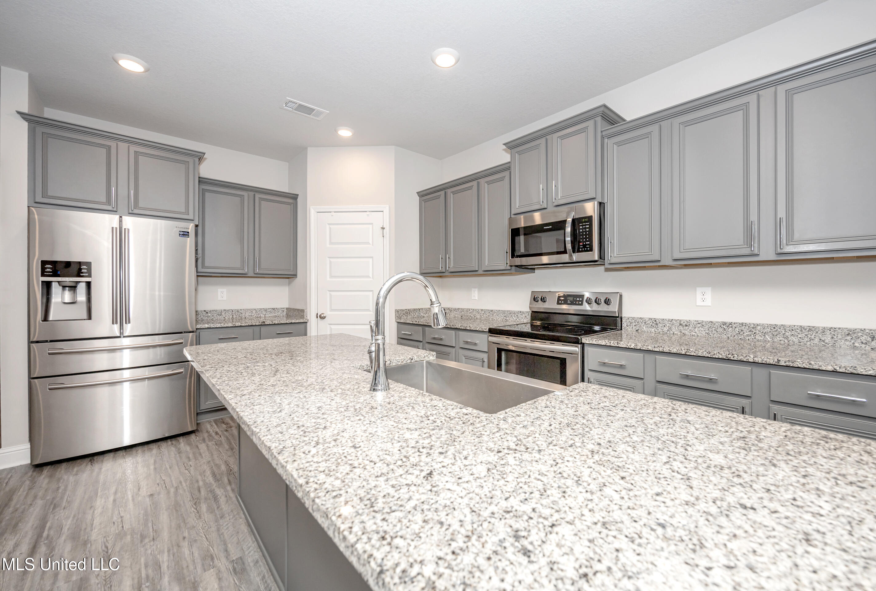 6436 Chickory Way, Ocean Springs, Mississippi image 17
