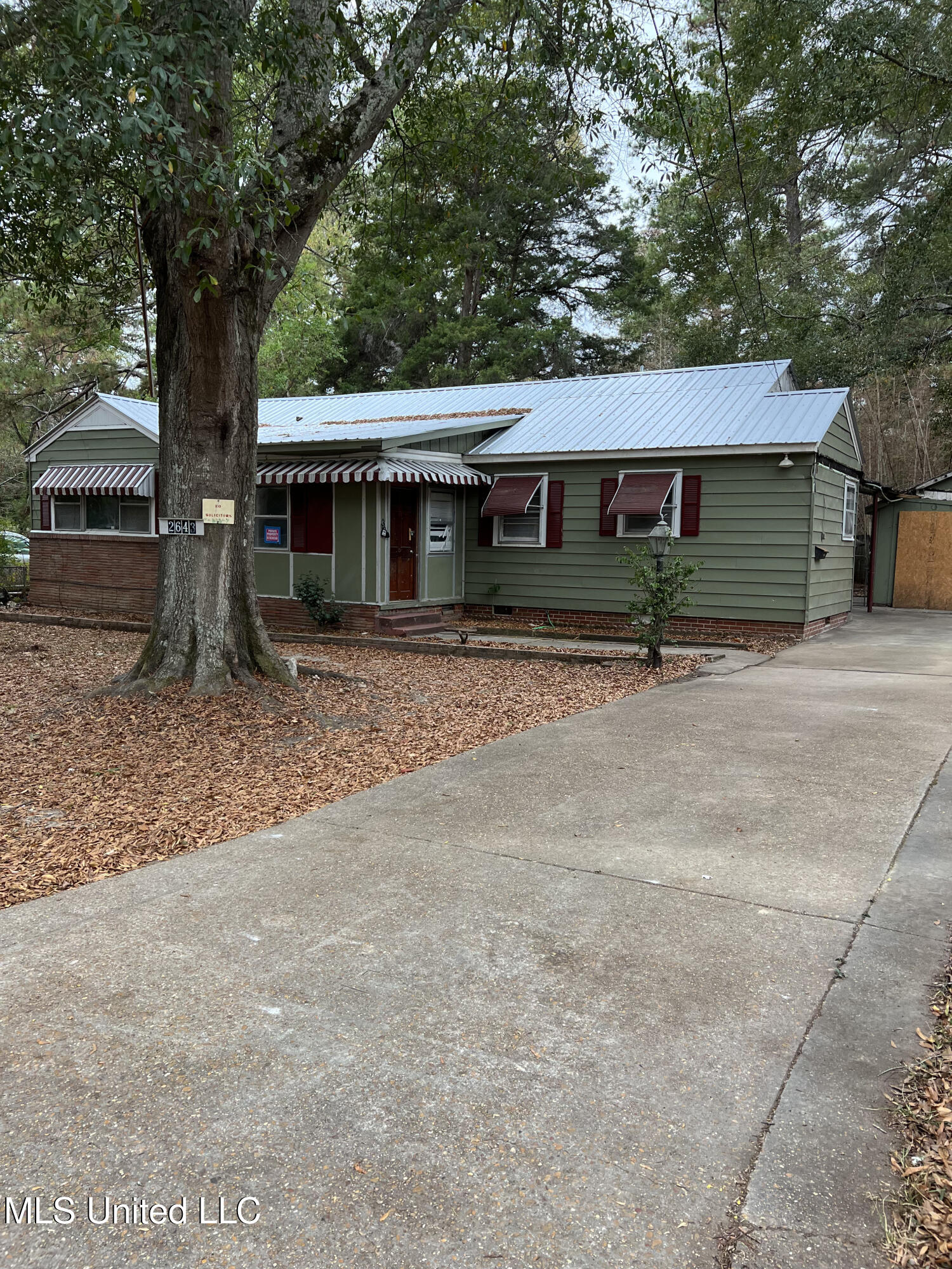 2643 Pinebrook Drive, Jackson, Mississippi image 1