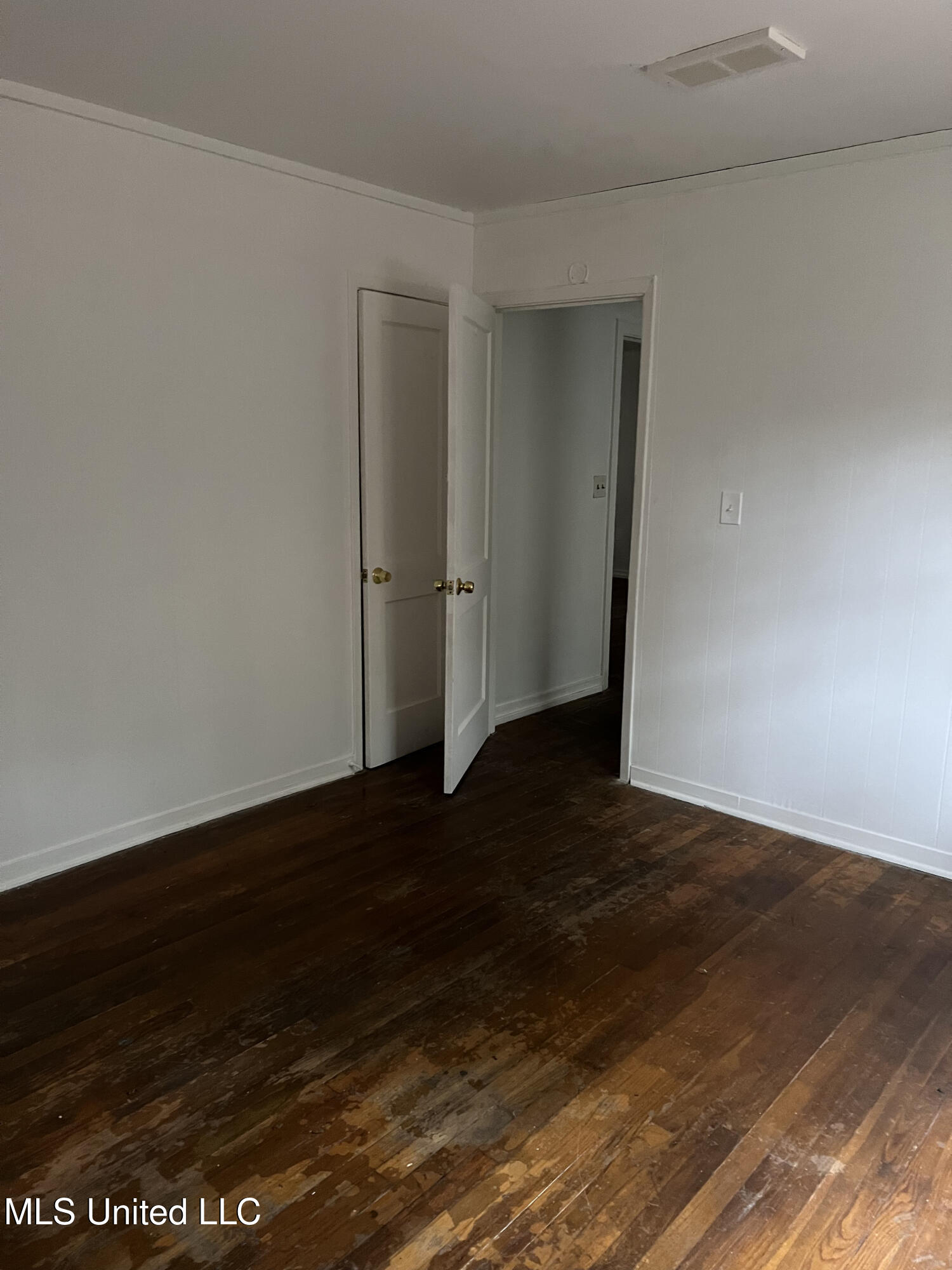 2643 Pinebrook Drive, Jackson, Mississippi image 2