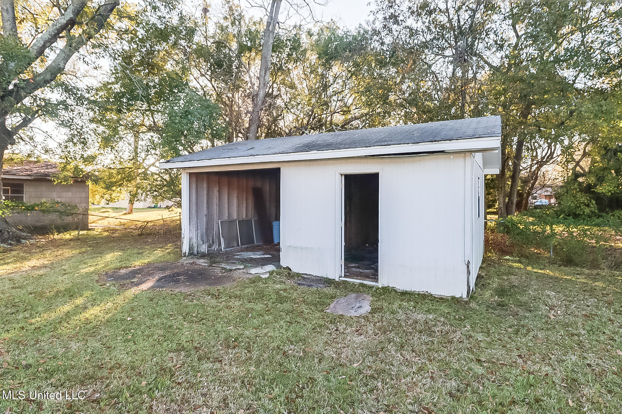 1306 Tucker Avenue, Pascagoula, Mississippi image 4